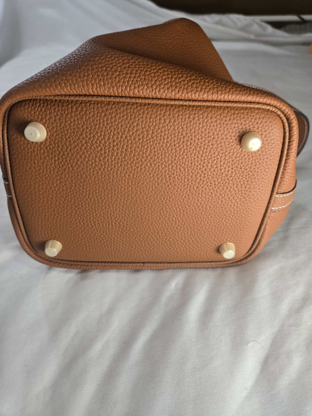 Picotin Style Gorgeous Leather Mini Tote Bag in Tan with Gold Hardware - Picture 7 of 13